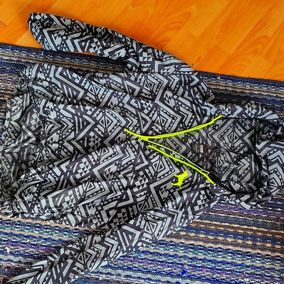 M/L PINK light jacket - Picture 2 of 2